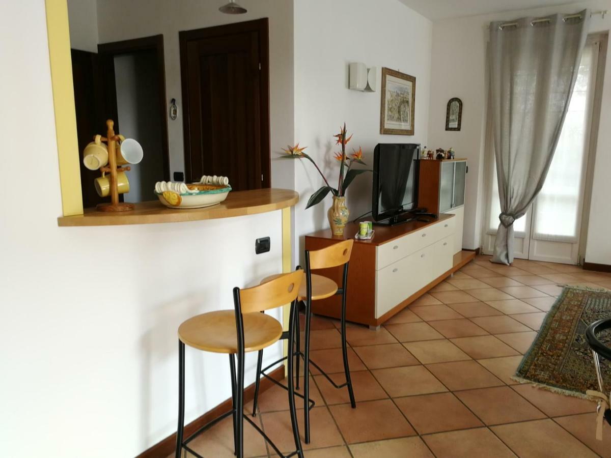 Casa Vacanze Stefy Pescantina Bagian luar foto